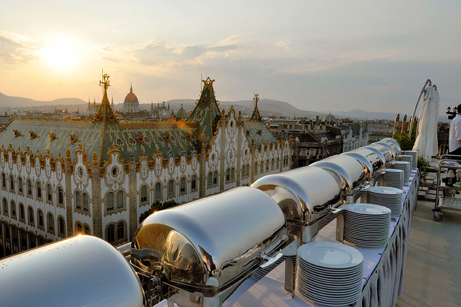 Крыша отеля в Будапеште